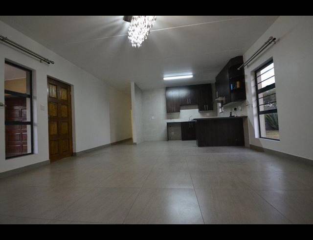 3 BEDROOM TOWNHOUSE FOR SALE IN MEYERSDAL NATURE ESTATE